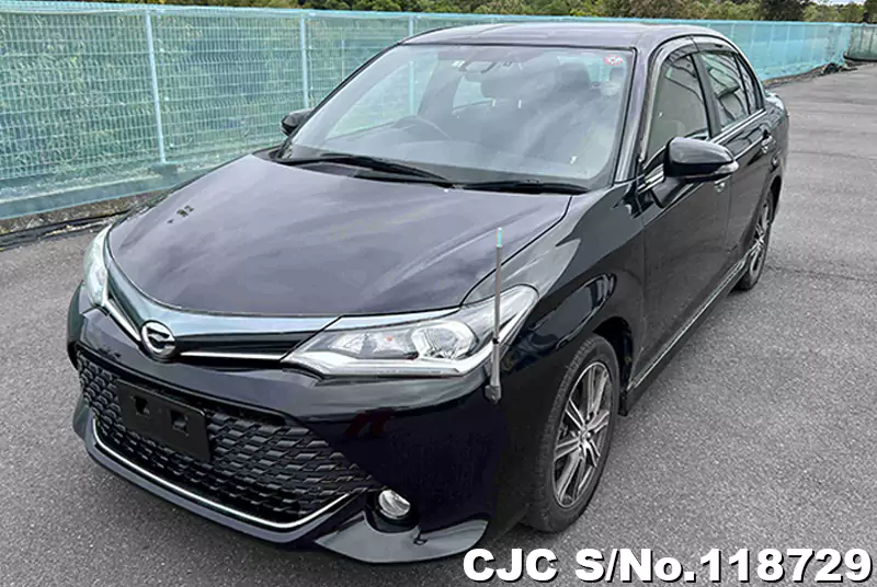 2017 Toyota / Corolla Axio Stock No. 118729