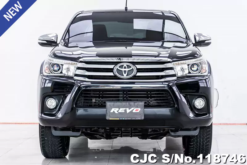 Toyota Hilux in Black for Sale Image 2