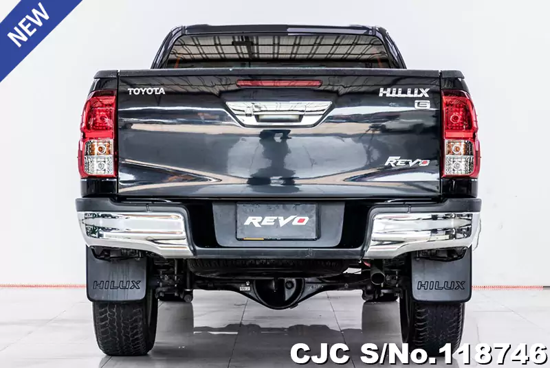 Toyota Hilux in Black for Sale Image 3