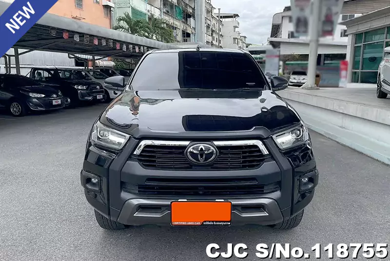 Toyota Hilux in Black for Sale Image 2