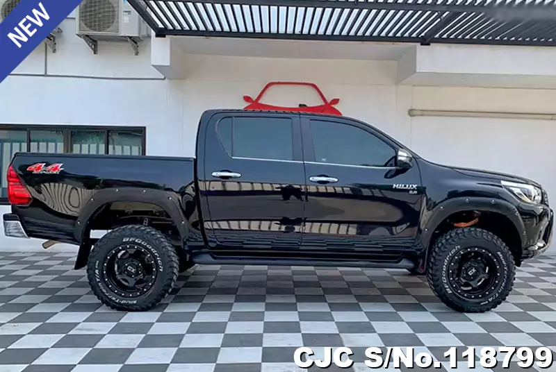 Toyota Hilux in Black for Sale Image 6