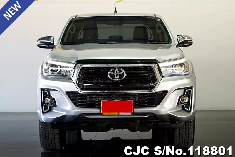 Toyota Hilux in Silver for Sale Image 4