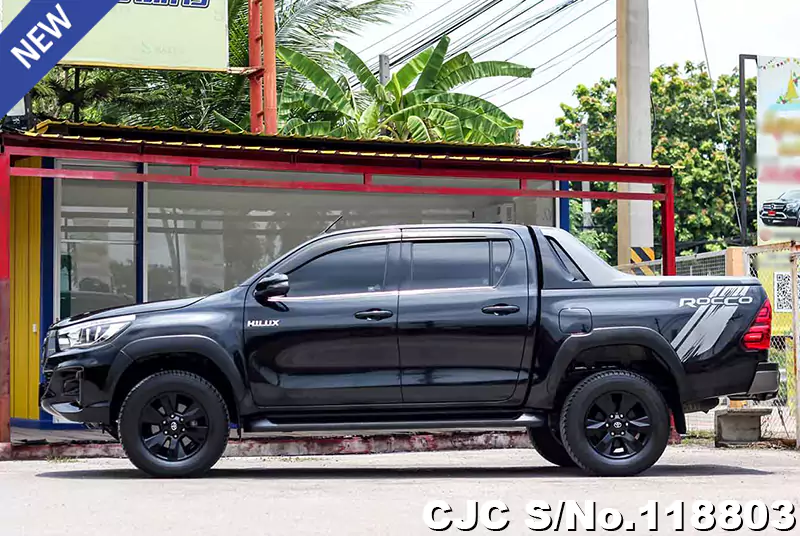 Toyota Hilux in Black for Sale Image 7