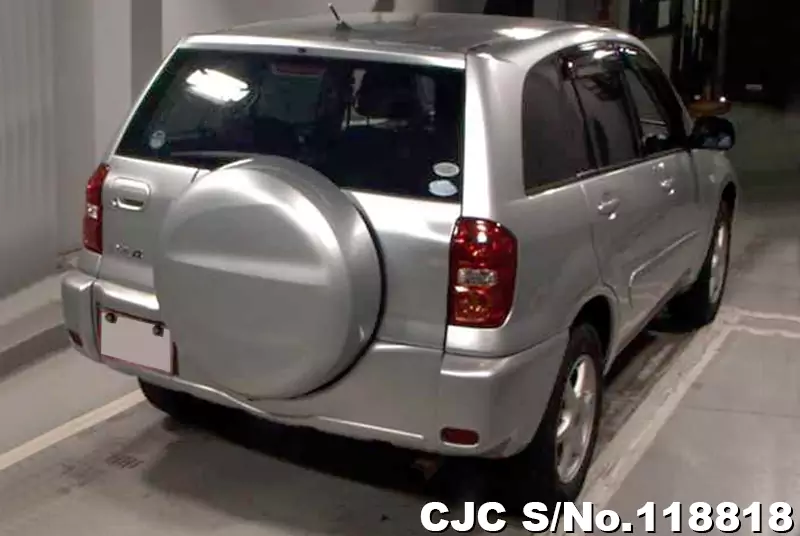 Toyota Rav4 in Silver for Sale Image 2