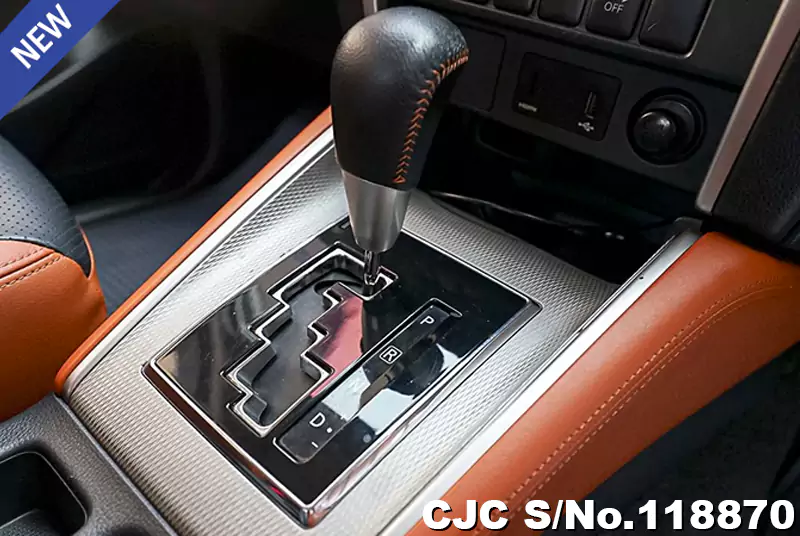 Mitsubishi Triton in Orange for Sale Image 13
