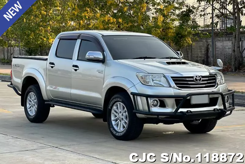 Toyota Hilux in Silver for Sale Image 0