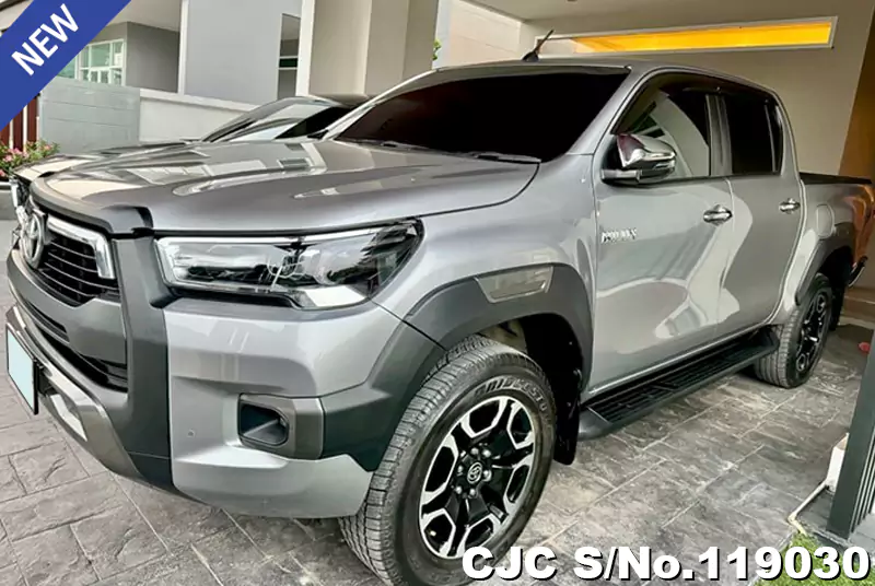 Toyota Hilux in Silver Metallic for Sale Image 1