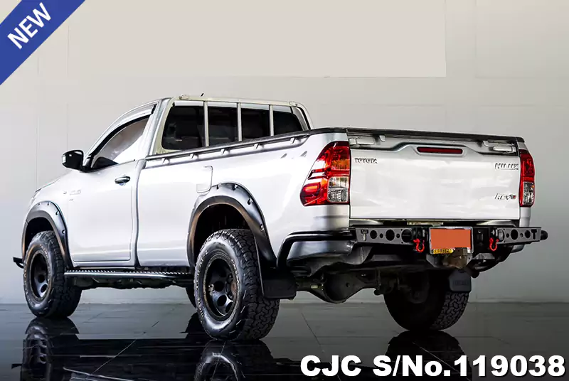 Toyota Hilux in Gray for Sale Image 1