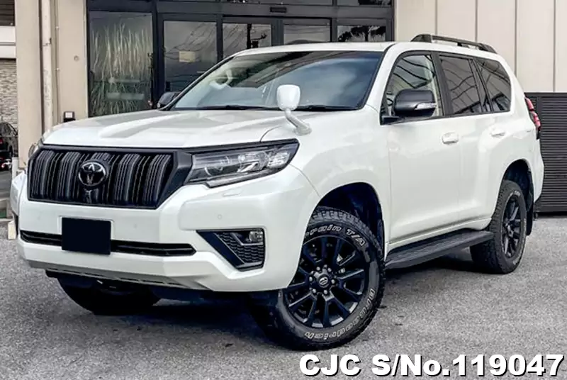 Toyota / Land Cruiser Prado 2023