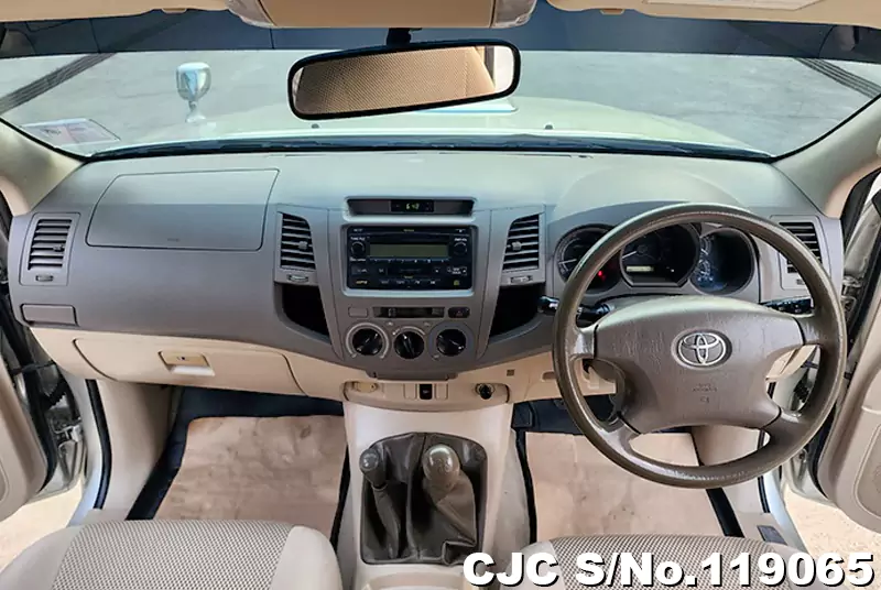 Toyota Hilux in Beige for Sale Image 7