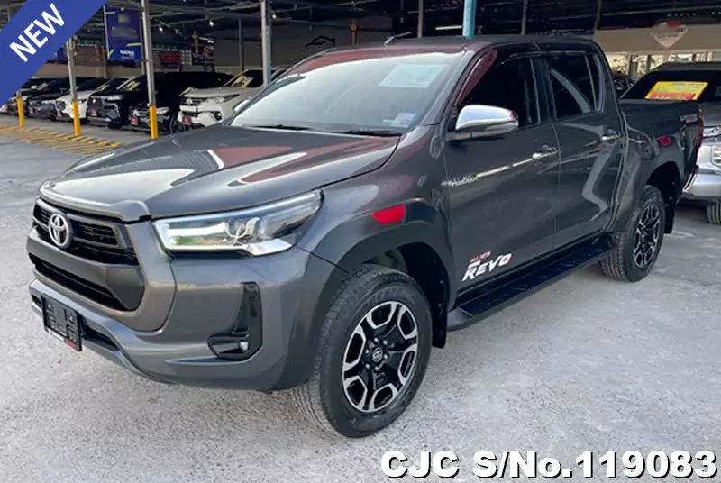 Toyota Hilux in Gray for Sale Image 3