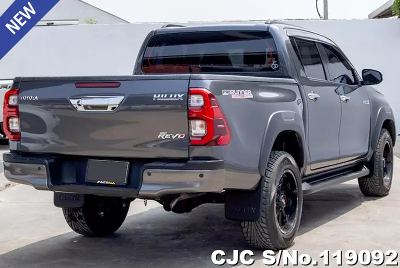 Toyota Hilux in Gray for Sale Image 2