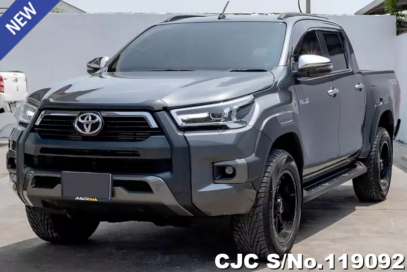 Toyota Hilux in Gray for Sale Image 3