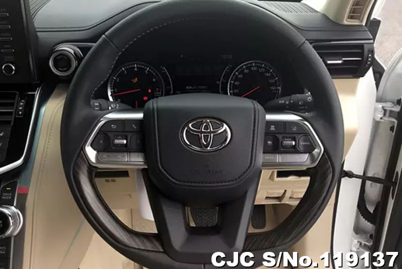 2024 Toyota / Land Cruiser Stock No. 119137