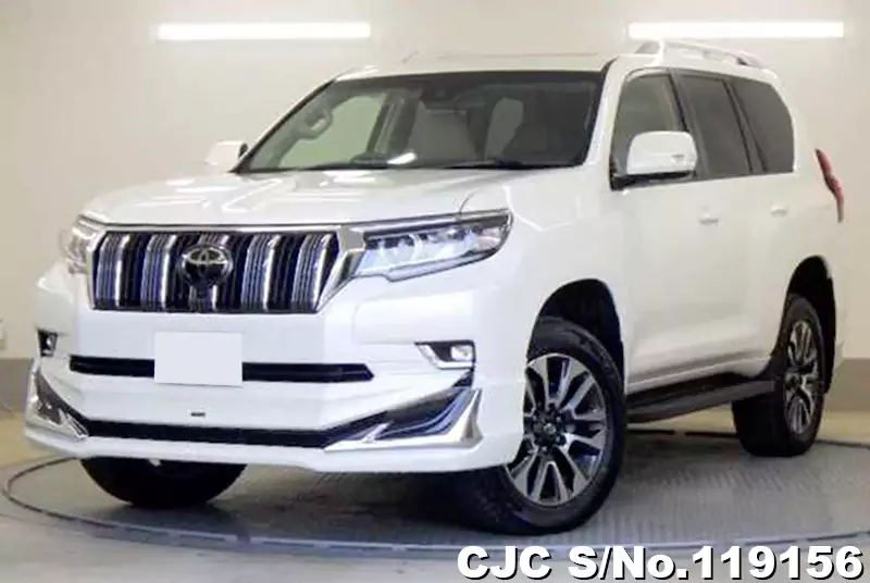 Toyota / Land Cruiser Prado 2023