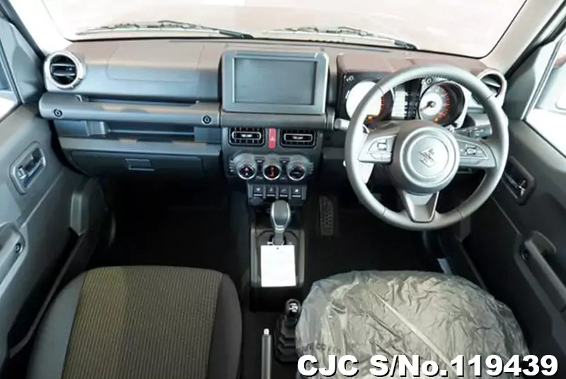 Suzuki Jimny in Green for Sale Image 5