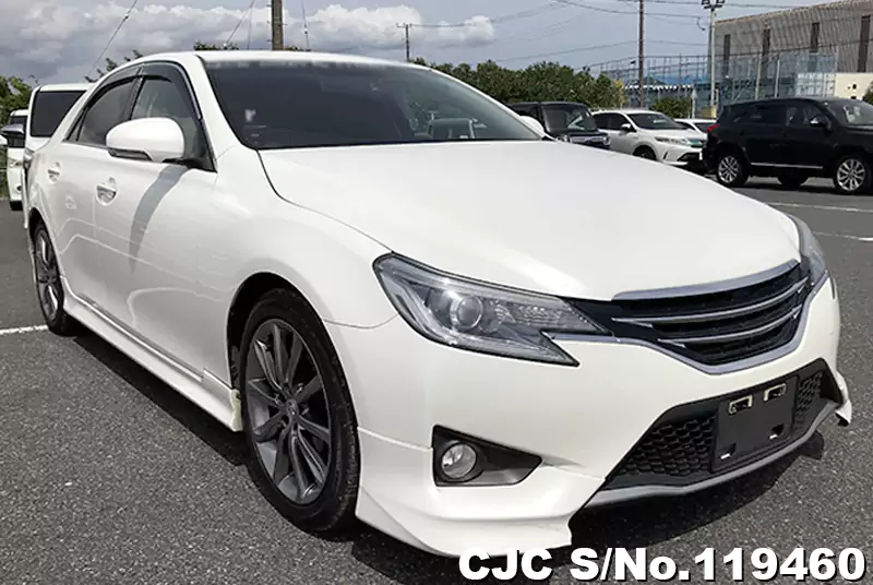 Toyota / Mark X 2015