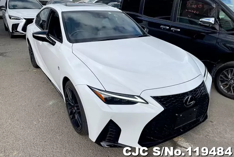 Lexus / LS 300H  2023
