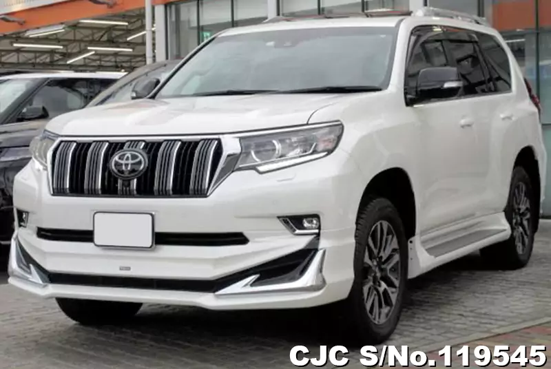 Toyota / Land Cruiser Prado 2023