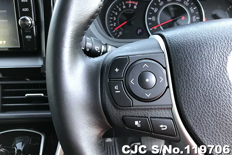 2018 Toyota Voxy Black for sale | Stock No. 119706 | Japanese Used