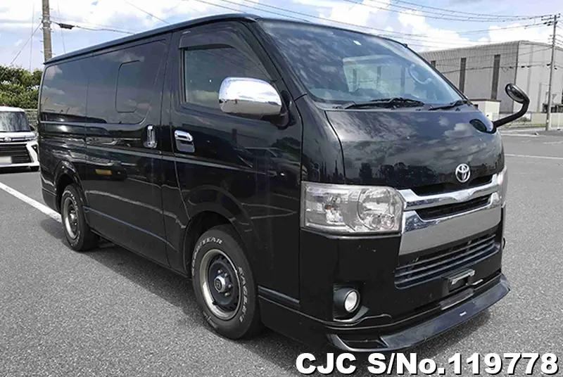 Toyota / Hiace 2016