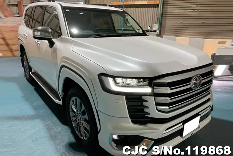 Toyota / Land Cruiser 2023