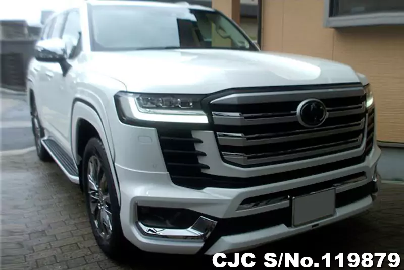 Toyota / Land Cruiser 2023