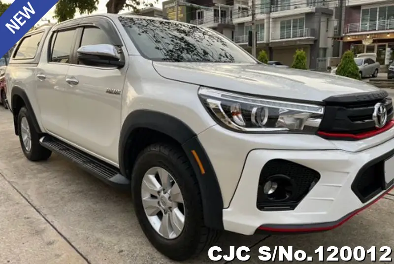 Toyota / Hilux / Revo 2017