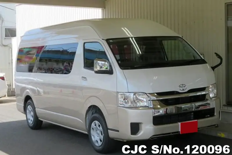 Toyota / Hiace 2024
