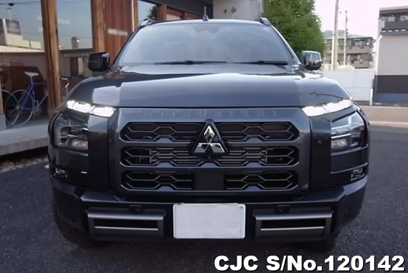 Mitsubishi Triton in Black for Sale Image 2