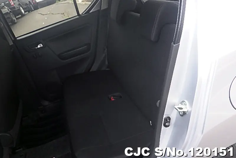 Daihatsu Mira E:S in Silver for Sale Image 12