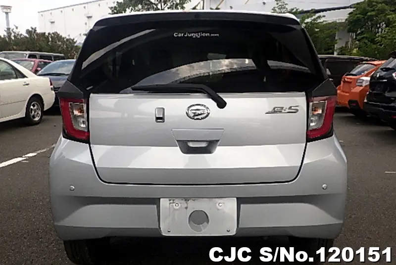 Daihatsu Mira E:S in Silver for Sale Image 5