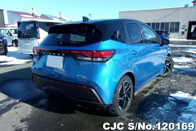 Nissan Note in Blue for Sale Image 1