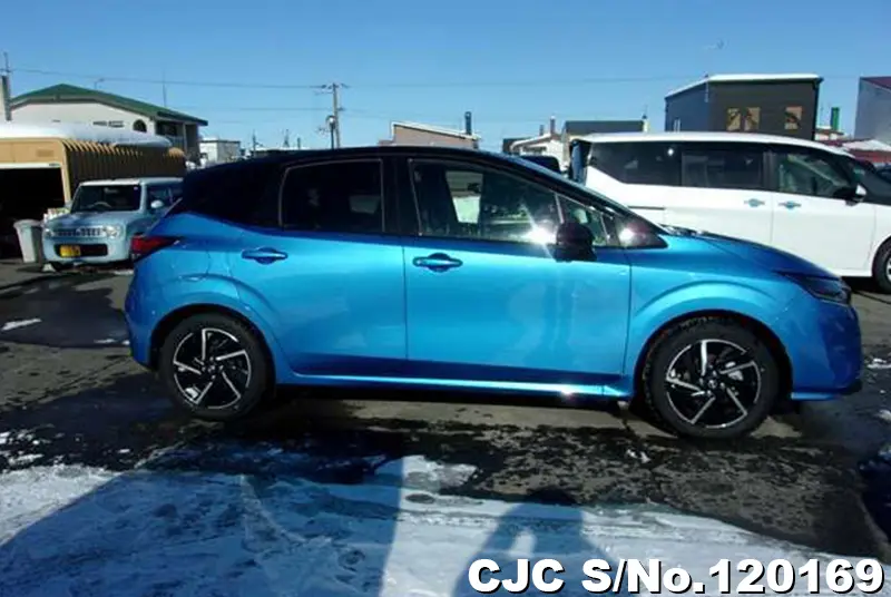 Nissan Note in Blue for Sale Image 3