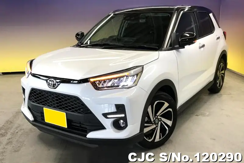 Toyota Raize in White for Sale Image 2