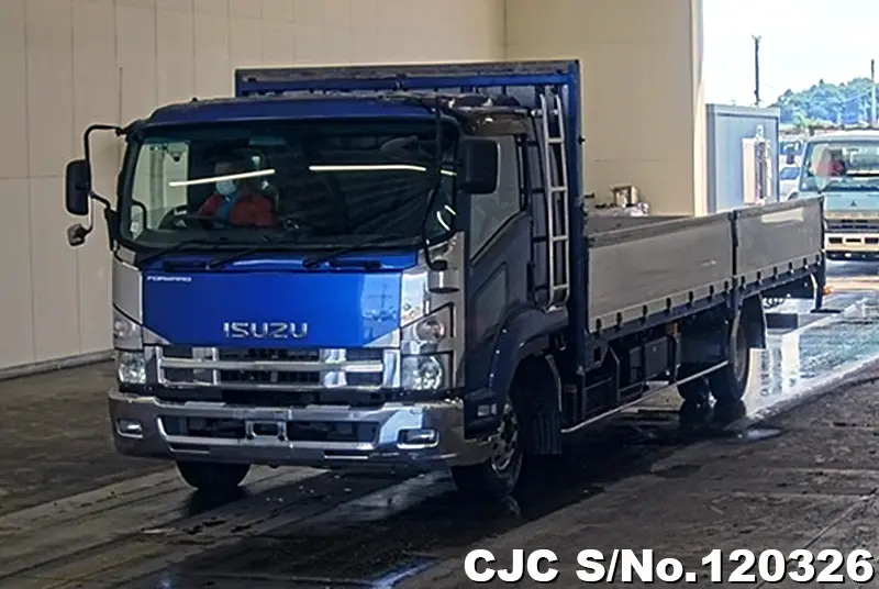 Isuzu / Forward 2014