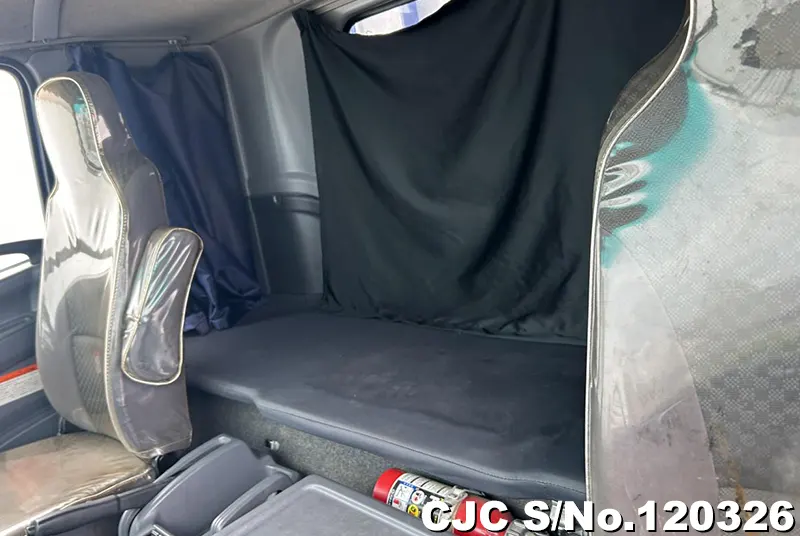 2014 Isuzu / Forward Stock No. 120326