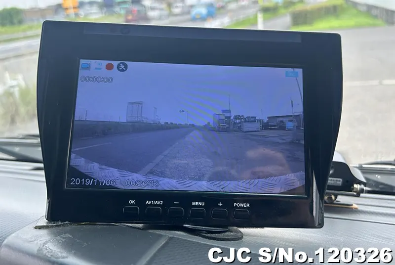 2014 Isuzu / Forward Stock No. 120326