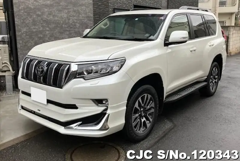 Toyota / Land Cruiser Prado 2023