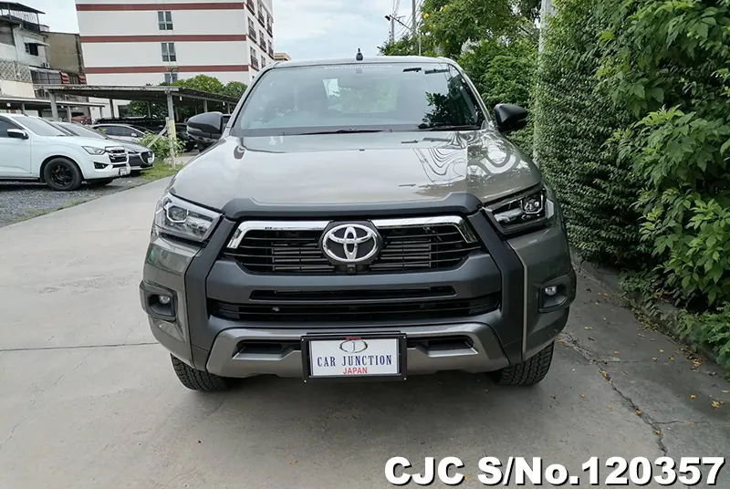 2025 Toyota / Hilux / Revo Rocco Stock No. 120357