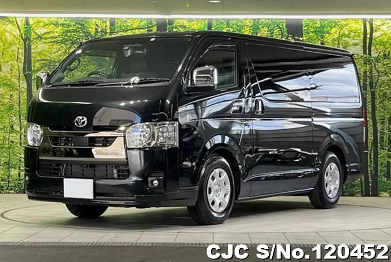 Toyota / Hiace 2023