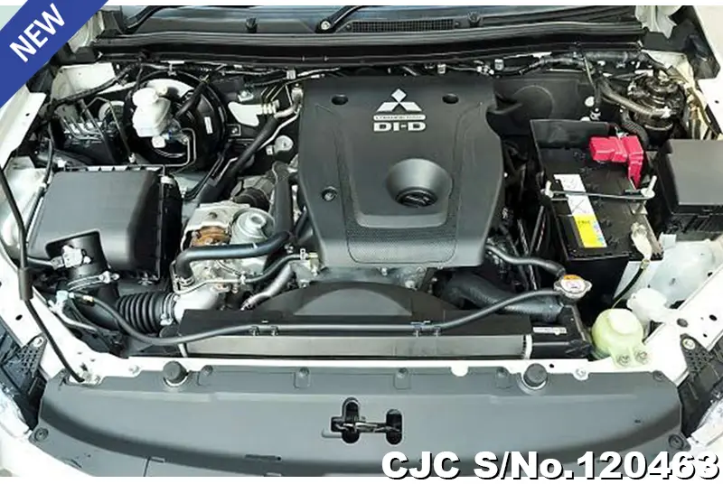 Mitsubishi Triton in White for Sale Image 9