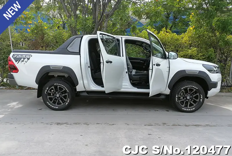 2025 Toyota / Hilux / Revo Rocco Stock No. 120477