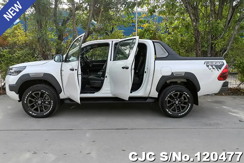 2025 Toyota / Hilux / Revo Rocco Stock No. 120477