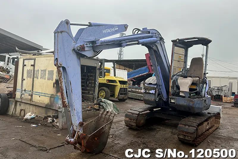 Hitachi EX55UR-3 Excavator