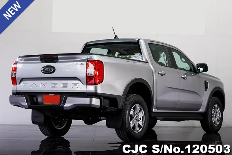 Ford Ranger in Silver for Sale Image 2