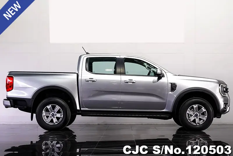 Ford Ranger in Silver for Sale Image 6