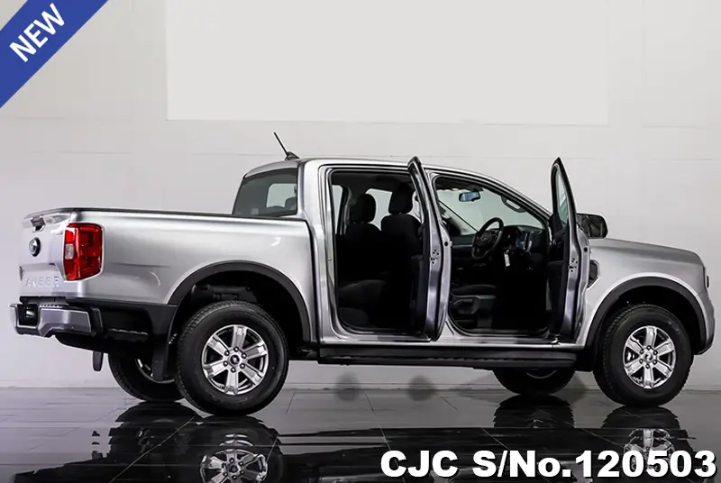 Ford Ranger in Silver for Sale Image 8