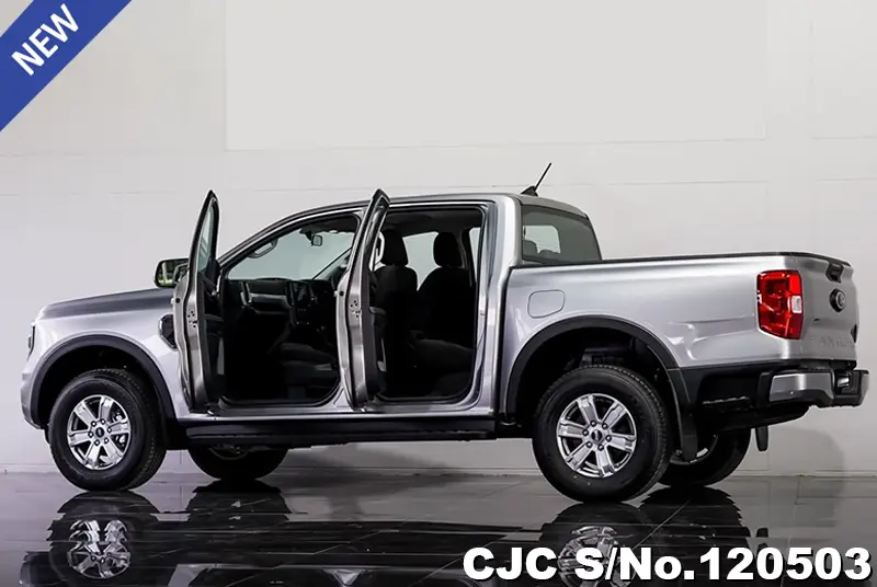 Ford Ranger in Silver for Sale Image 9