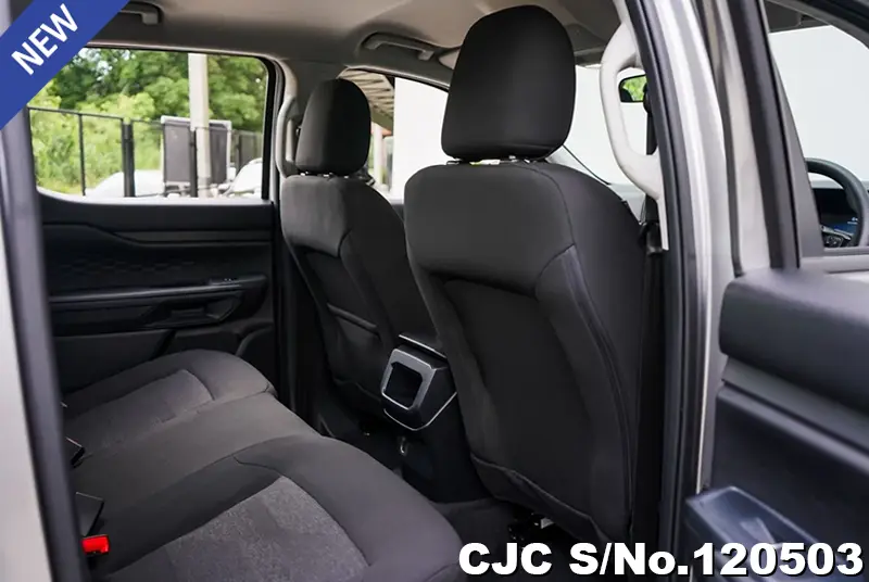 Ford Ranger in Silver for Sale Image 14